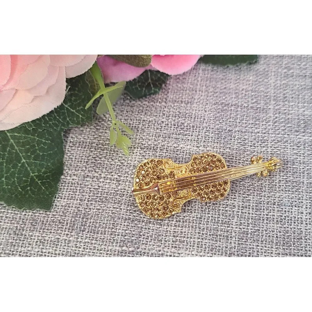 Vintage Violin Brooch, Gold Tone With Amber Rhinestones